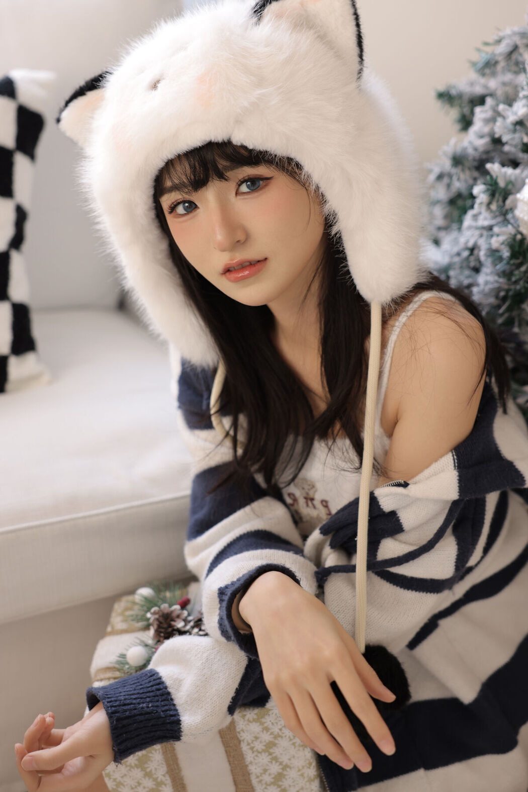 YiTuYu艺图语 Vol.8336 Maoqi (26P)