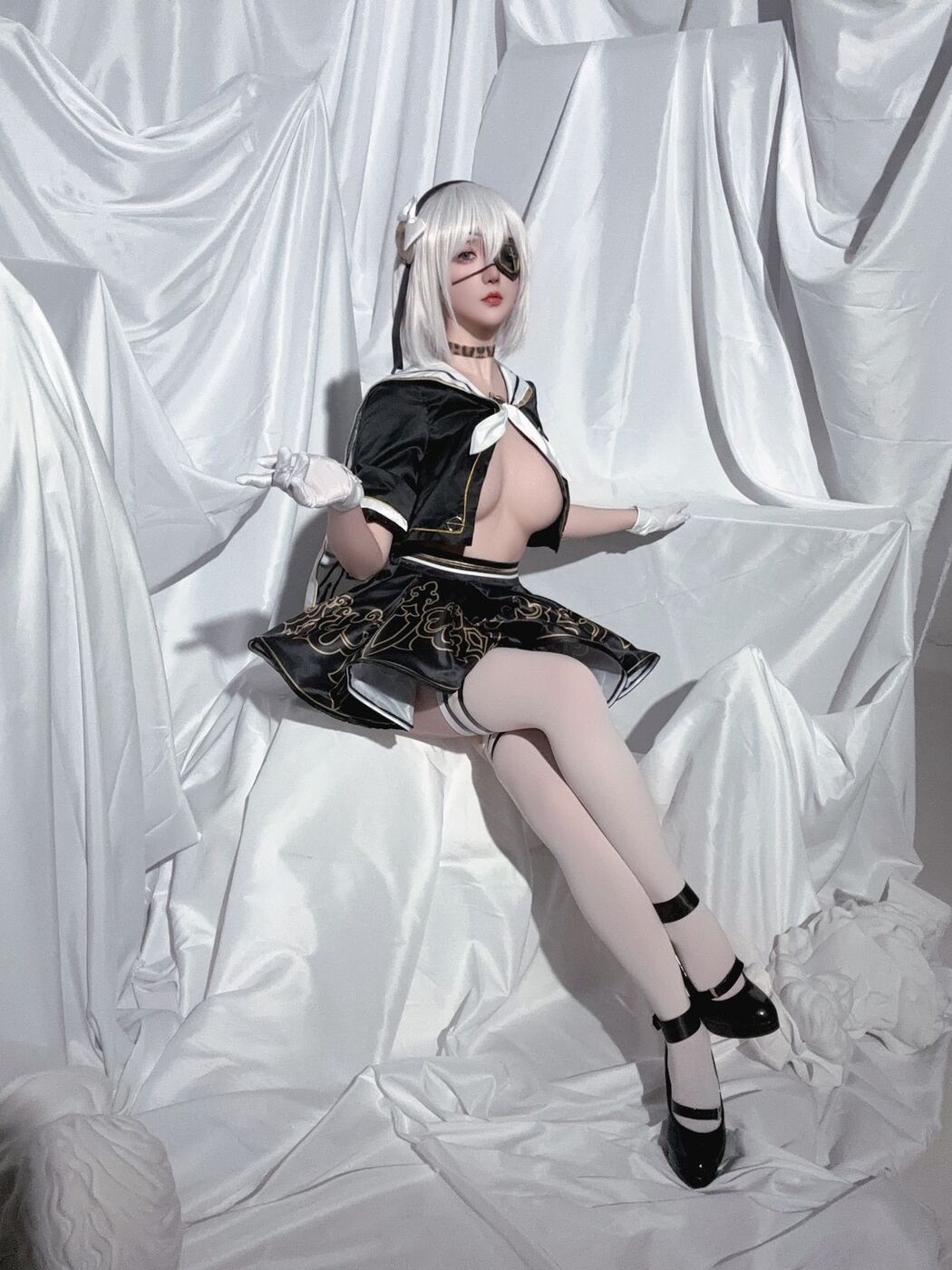 Coser@星之迟迟Hoshilily – 尼尔同人 2B学生服 (30P)