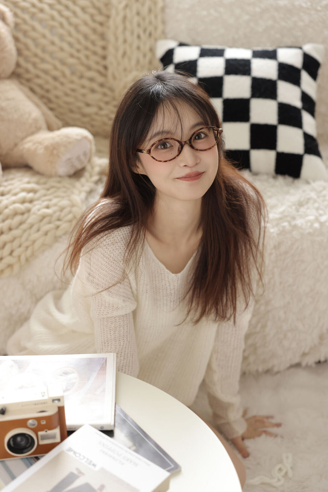 YiTuYu艺图语 Vol.8339 鱼尾酱 (25P)