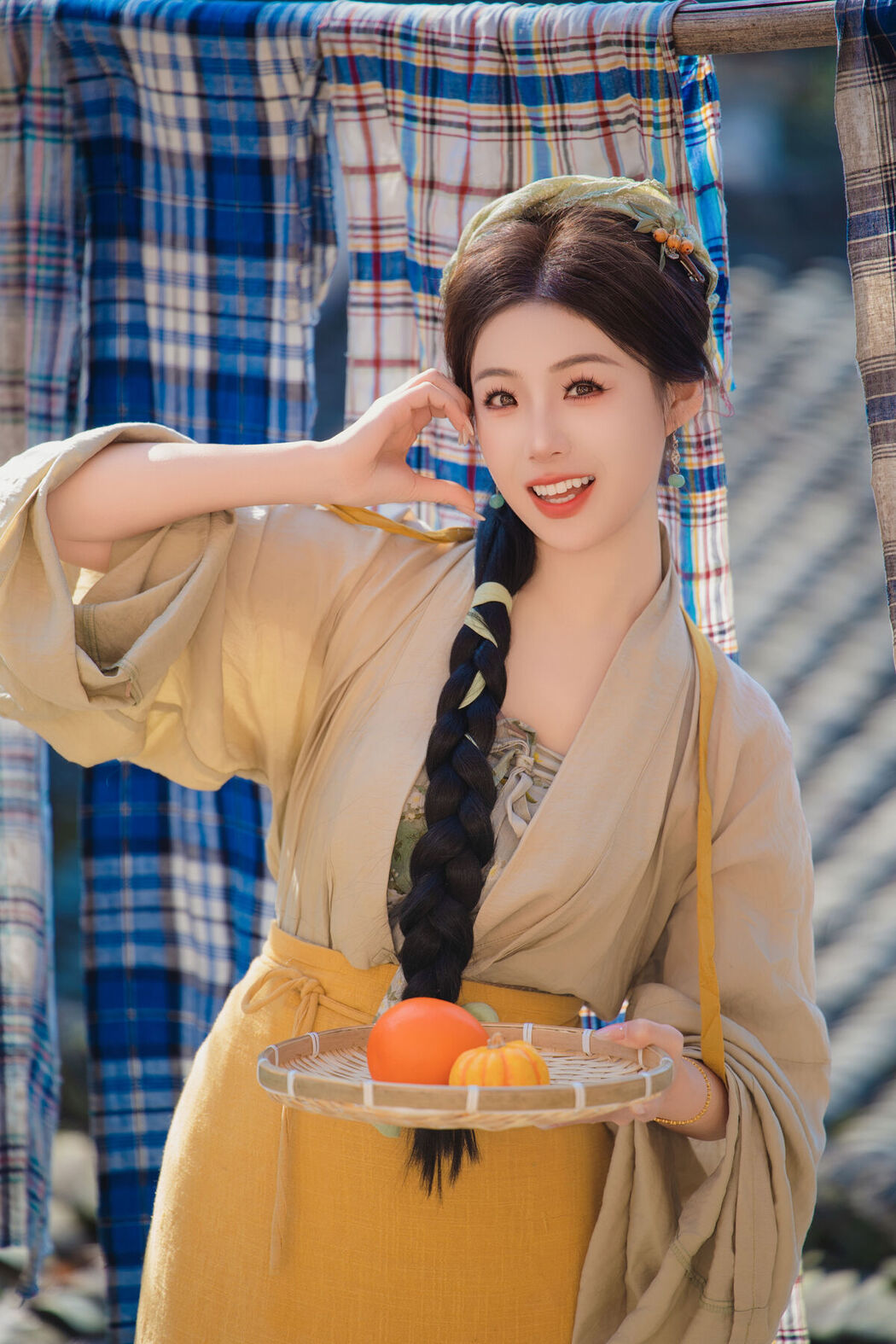 YiTuYu艺图语 Vol.8344 周婷 (16P)