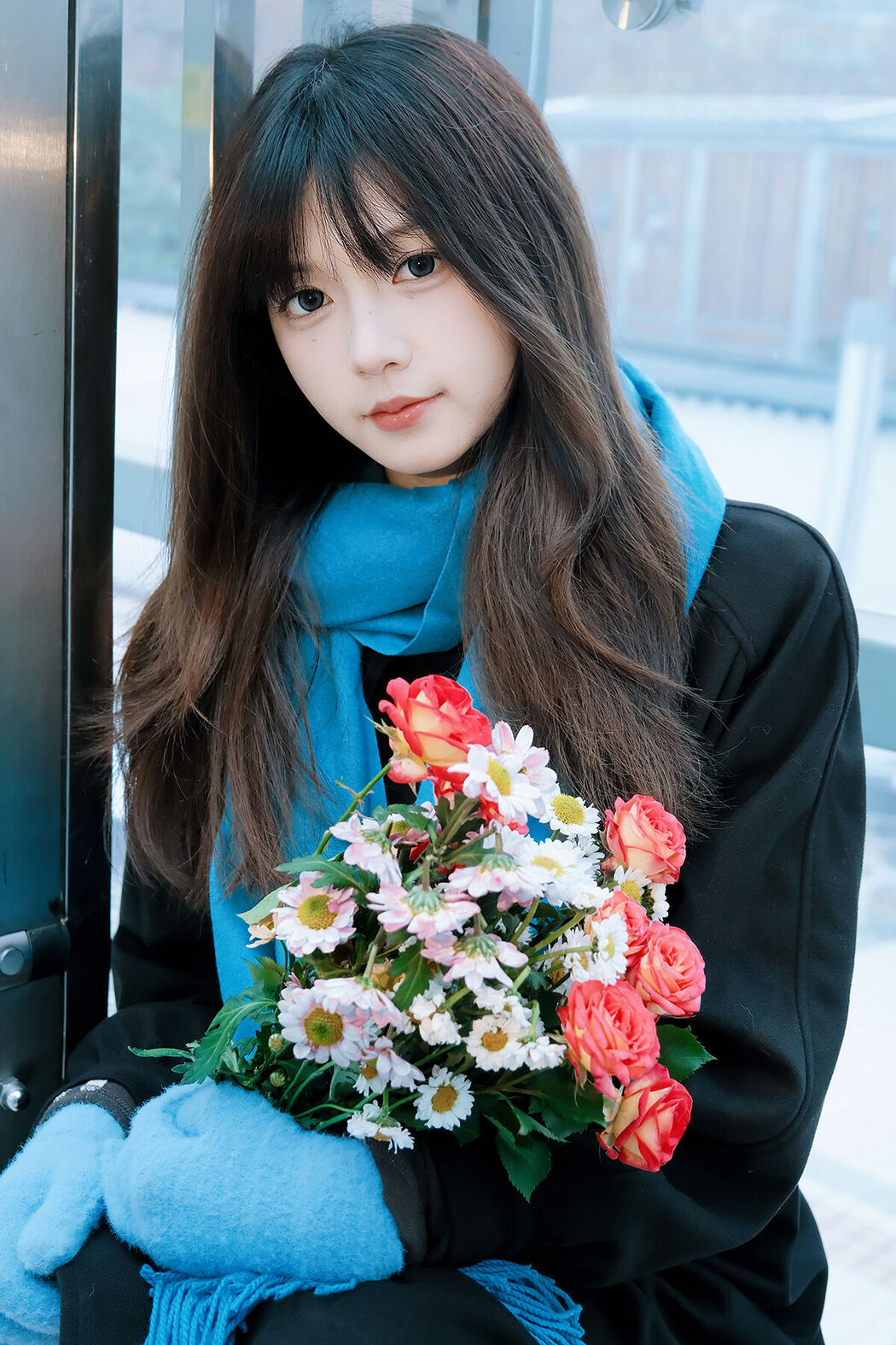 YiTuYu艺图语 Vol.8349 欣欣 (23P) Cover Photo