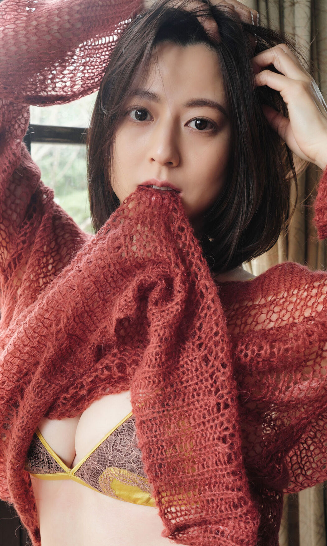 JP Yumi Sugimoto 杉本有美 &#8211; 美魔女 (77P &#8211; 1V)