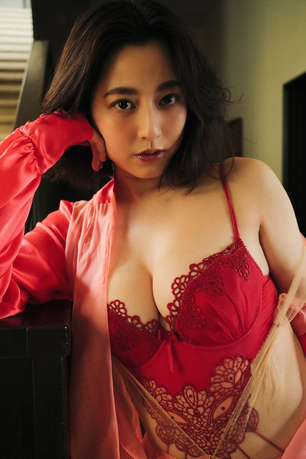 JP Yumi Sugimoto 杉本有美 &#8211; 美魔女 (77P &#8211; 1V)