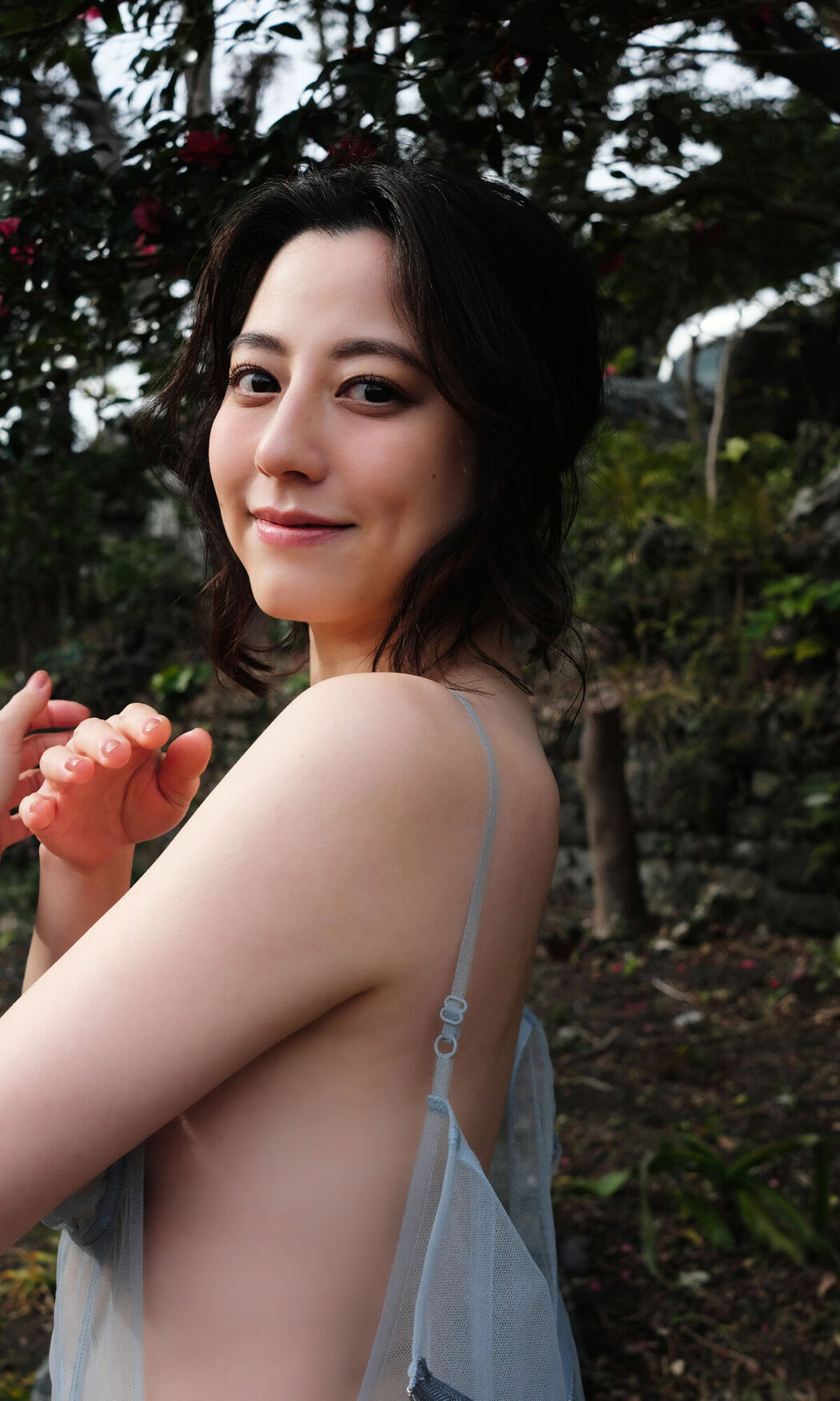 JP Yumi Sugimoto 杉本有美 &#8211; 美魔女 (77P &#8211; 1V)