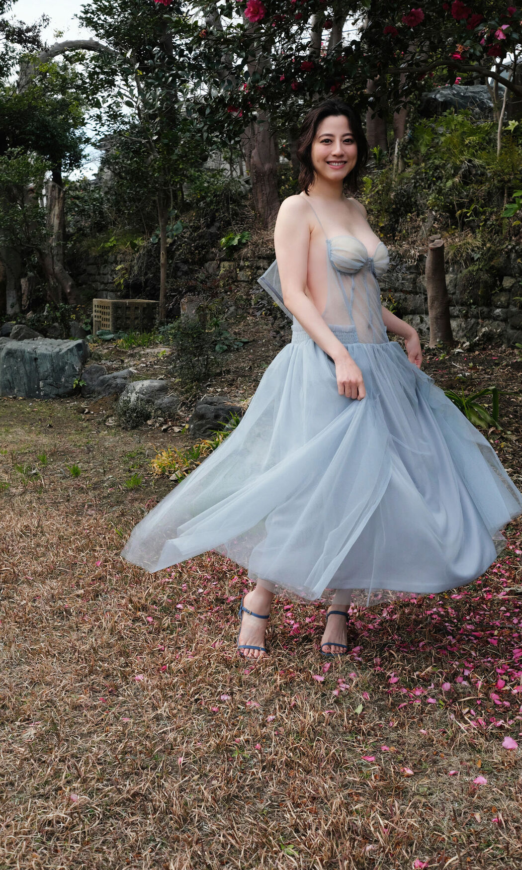 JP Yumi Sugimoto 杉本有美 &#8211; 美魔女 (77P &#8211; 1V)