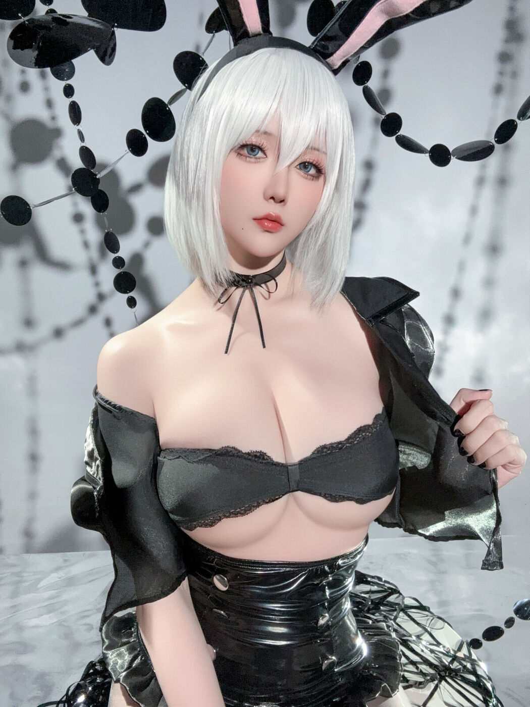 Coser@星之迟迟Hoshilily &#8211; 尼尔 机械纪元 2B 兔女郎 (35P)