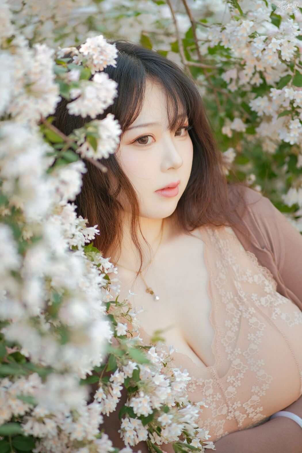 Coser@皮皮奶可可爱了啦 &#8211; 猥实人妻 (55P)