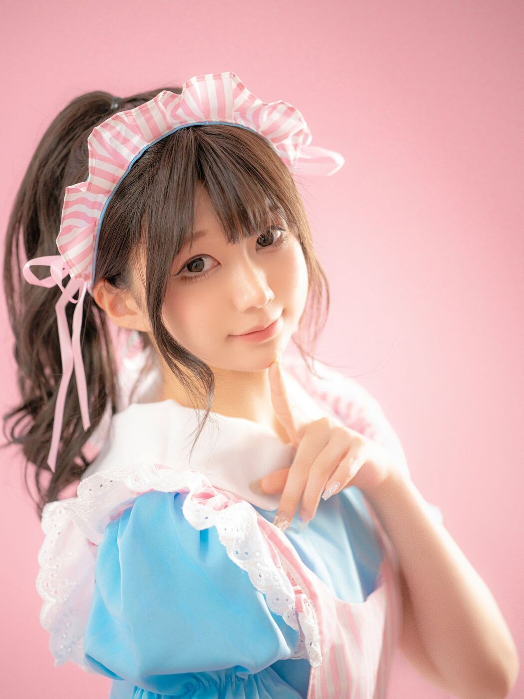 Coser@NAGISA魔物喵 &#8211; メイド喫茶 (91P)