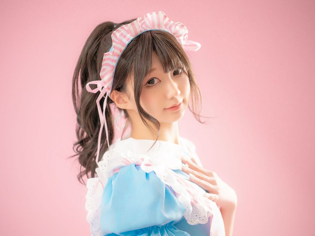 Coser@NAGISA魔物喵 &#8211; メイド喫茶 (91P)