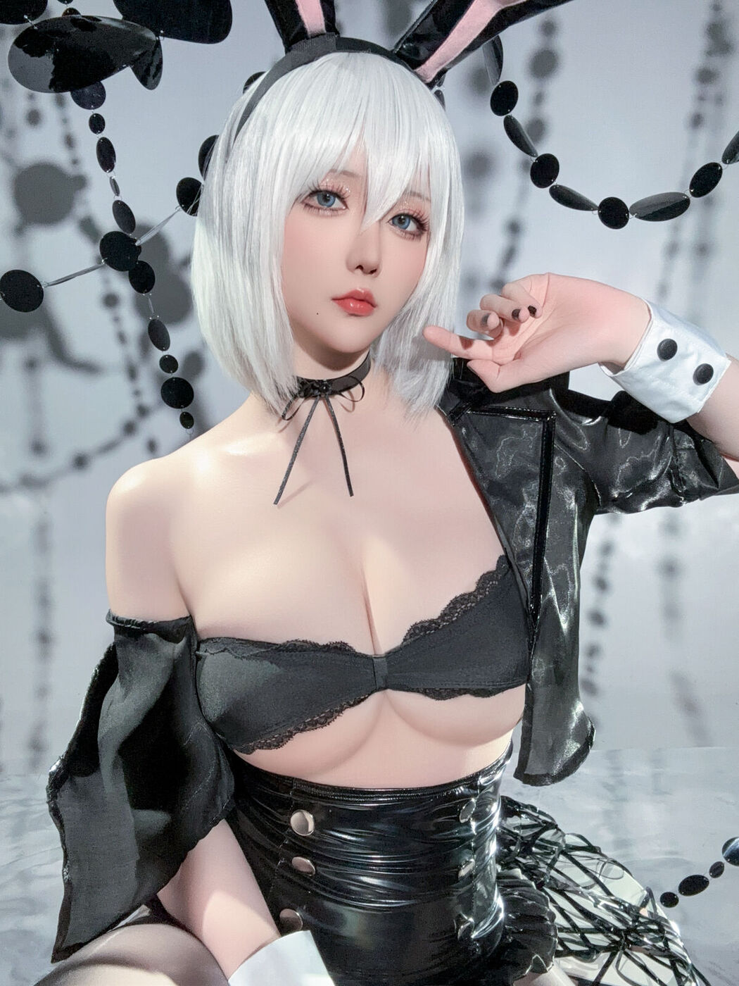 Coser@星之迟迟Hoshilily &#8211; 尼尔 机械纪元 2B 兔女郎 (35P)