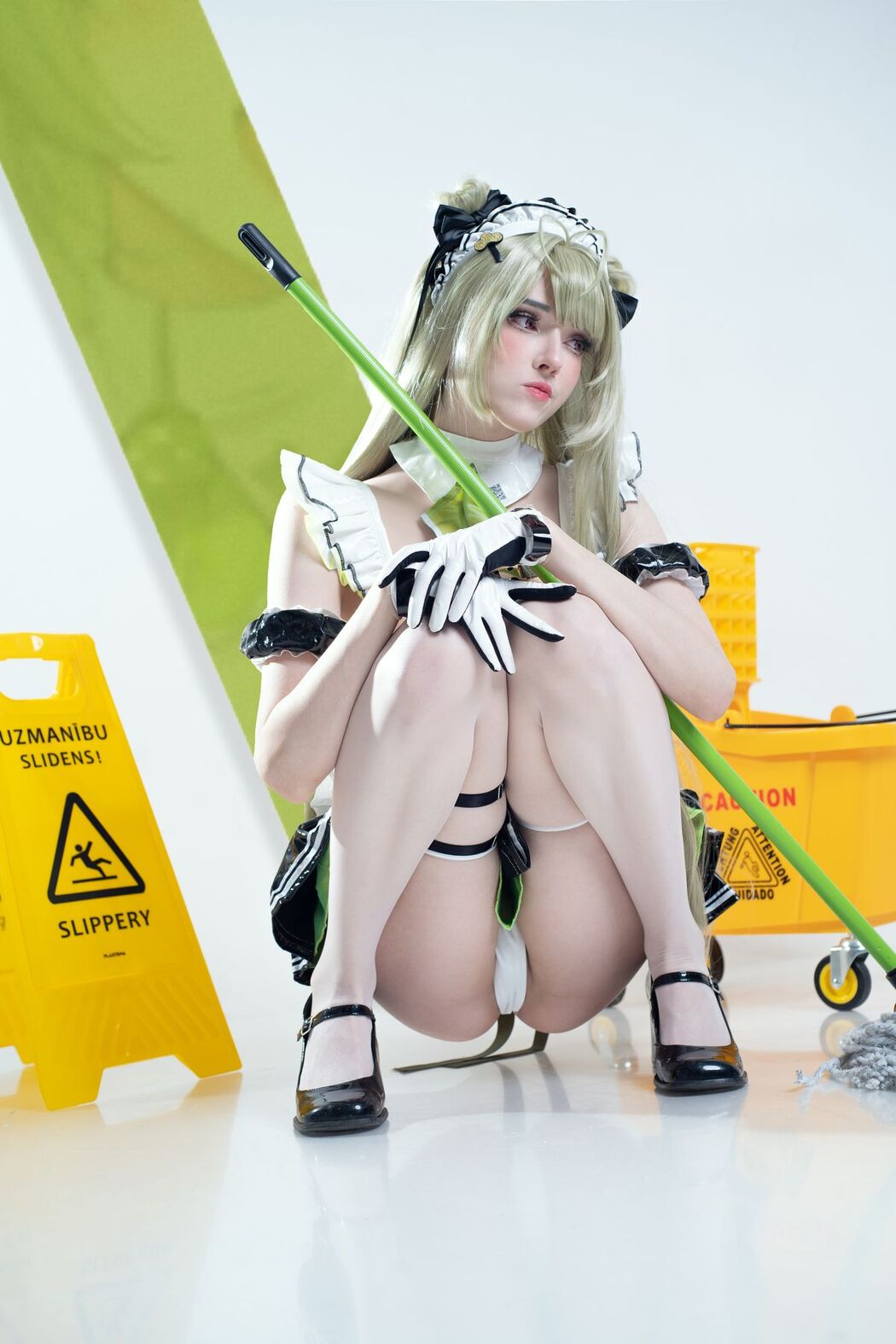 Coser@CandyBall – Soft Easter (39P)
