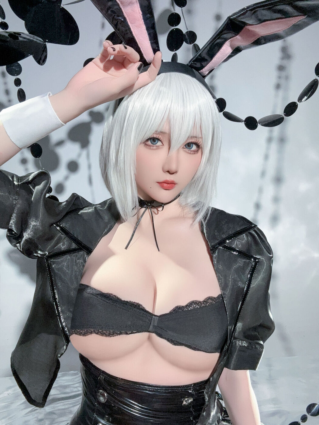 Coser@星之迟迟Hoshilily &#8211; 尼尔 机械纪元 2B 兔女郎 (35P)