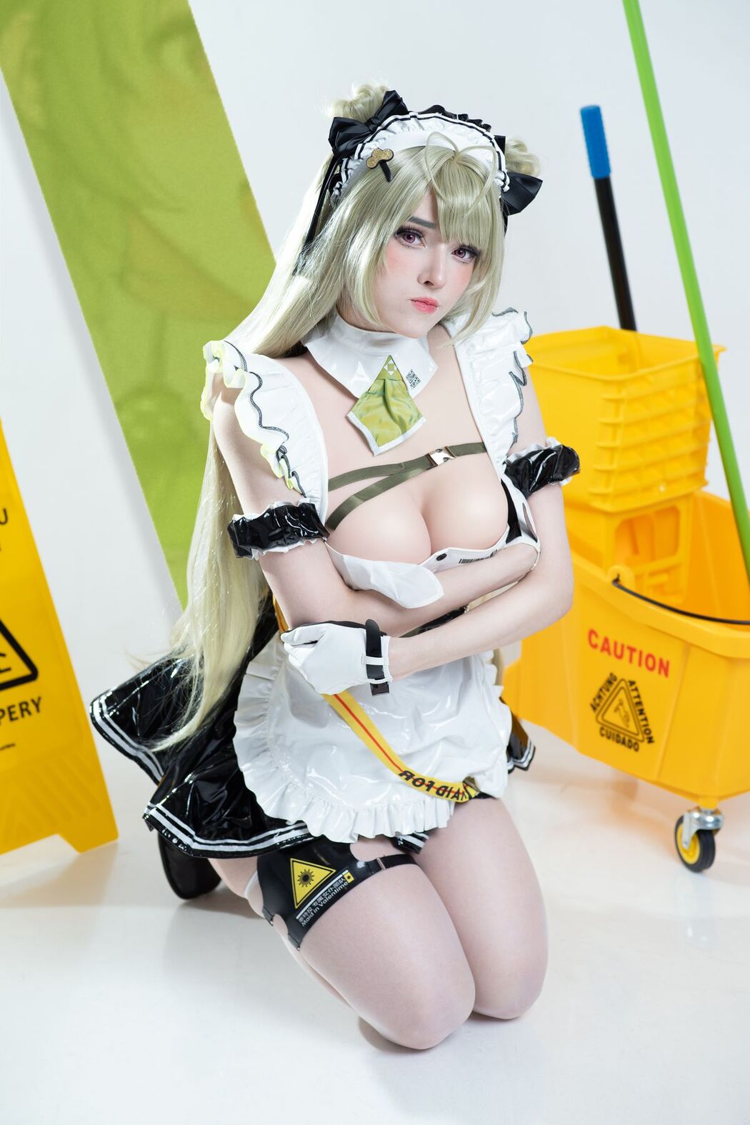 Coser@CandyBall – Soft Easter (39P)