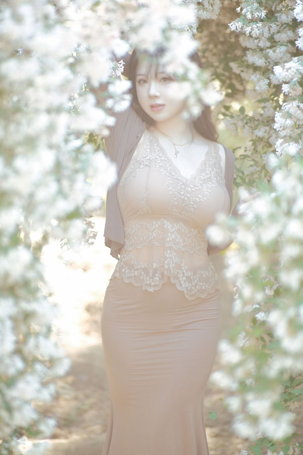 Coser@皮皮奶可可爱了啦 &#8211; 猥实人妻 (55P)