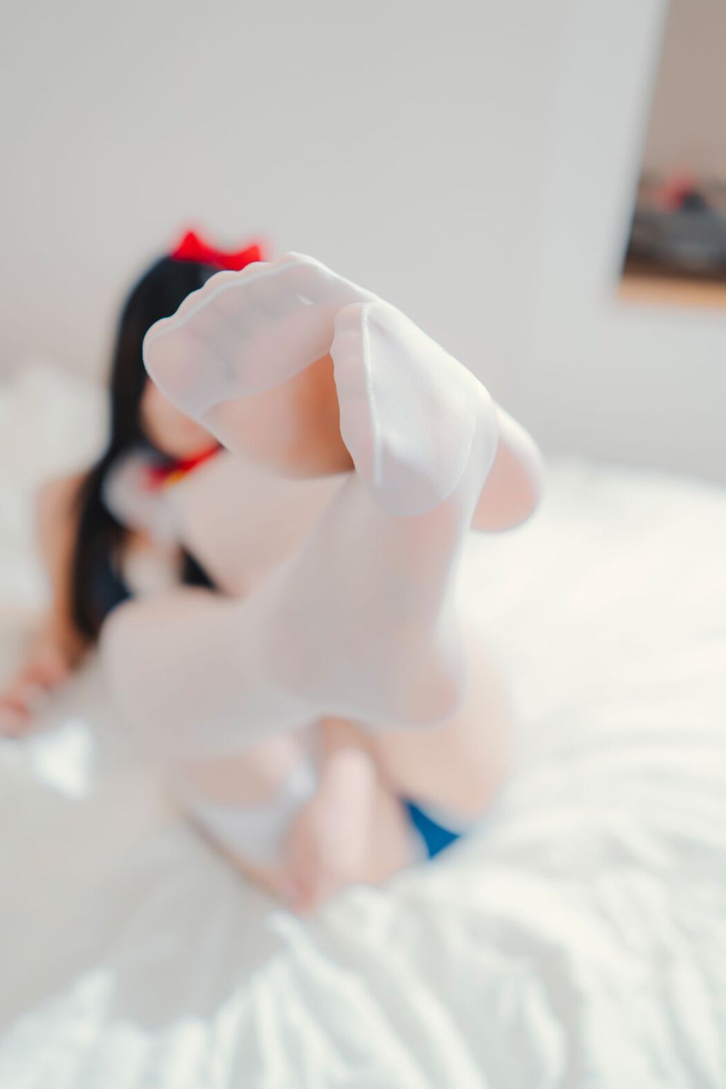 Coser@神楽坂真冬 – 白丝猫娘 (76P – 2V)