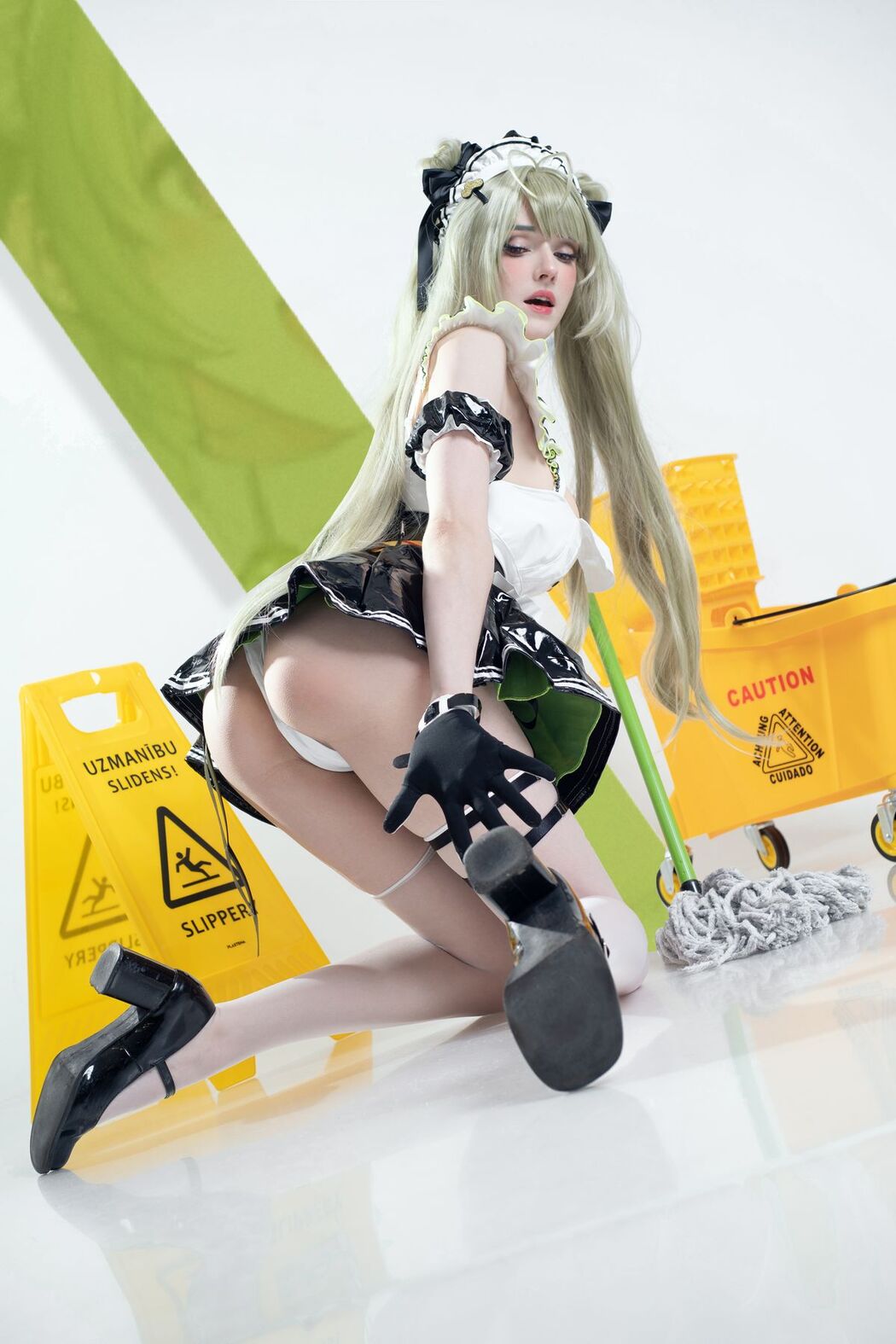 Coser@CandyBall – Soft Easter (39P)