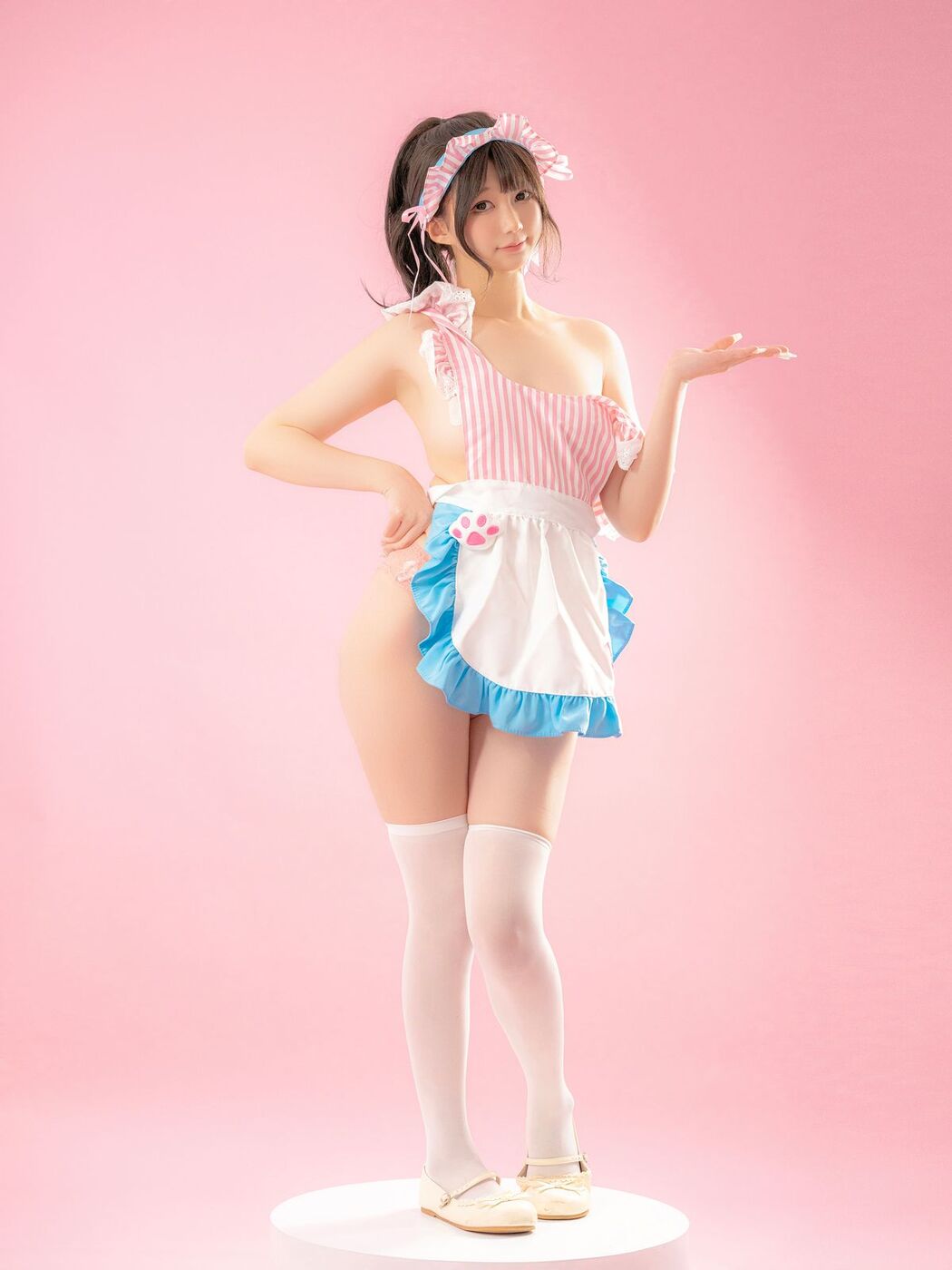 Coser@NAGISA魔物喵 – 2025年02月打包合集 Part2 (46P)