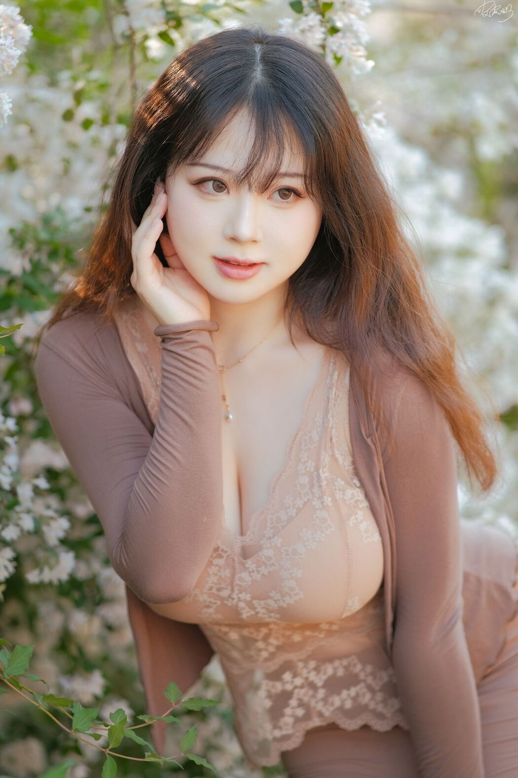 Coser@皮皮奶可可爱了啦 &#8211; 猥实人妻 (55P)