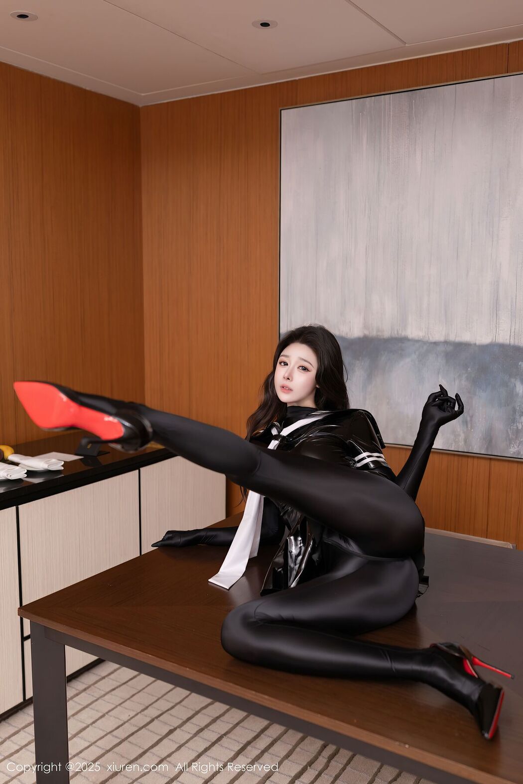 XiuRen秀人网 No.10087 小逗逗 (83P)