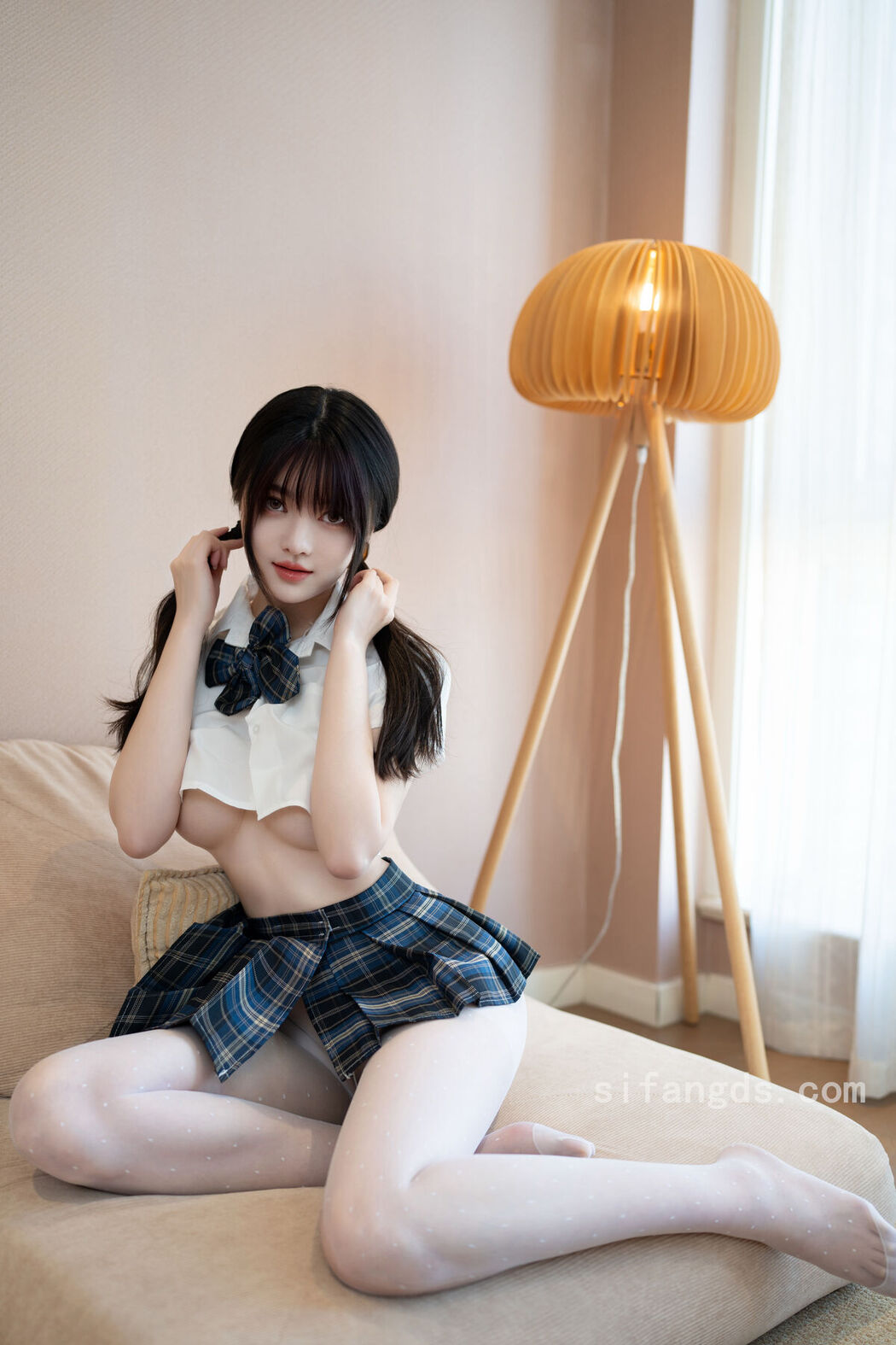 XR Uncensored Bai Lu Lulu 白露lulu – R18 秀人网模特 清纯学妹 (91P)