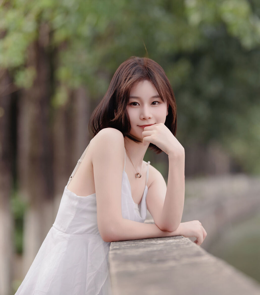 YiTuYu艺图语 Vol.8354 abbi (26P)