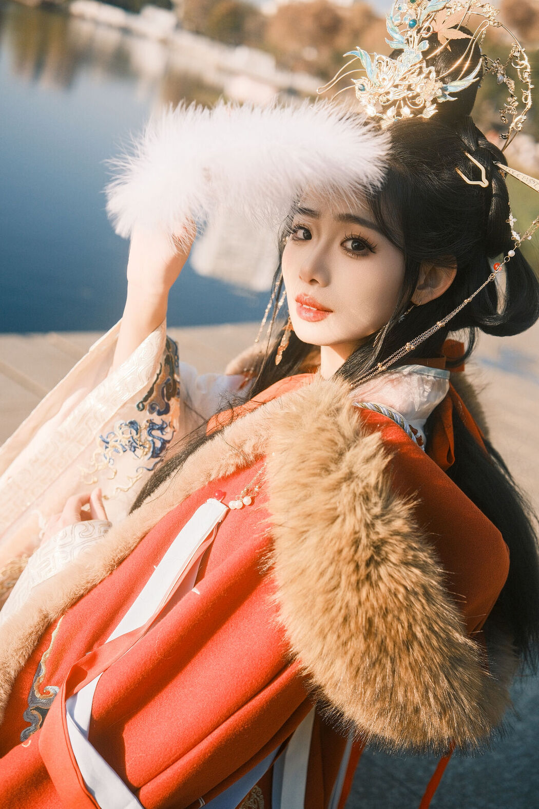 YiTuYu艺图语 Vol.8364 雯雯 (24P)