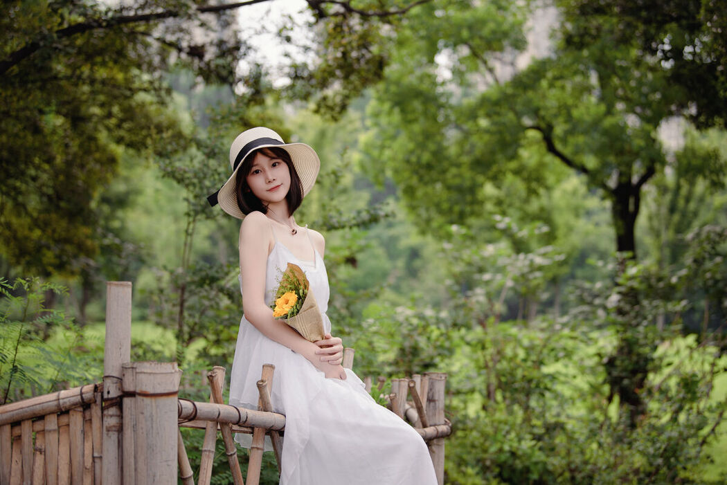 YiTuYu艺图语 Vol.8354 abbi (26P)