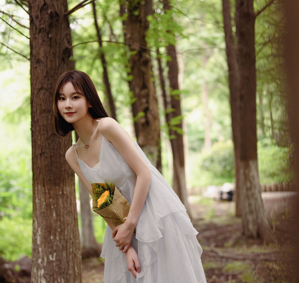 YiTuYu艺图语 Vol.8354 abbi (26P)