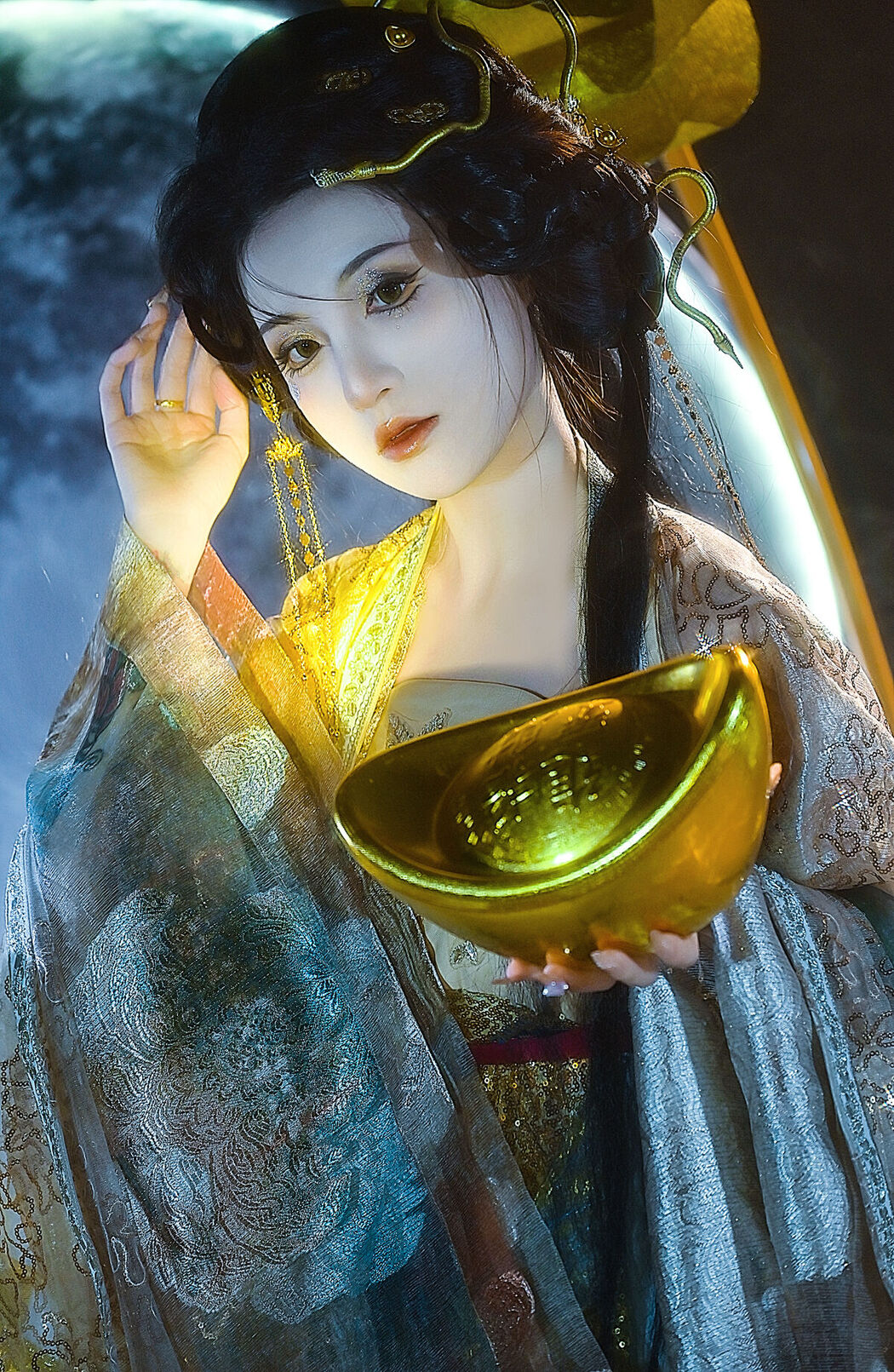 YiTuYu艺图语 Vol.8361 你的三三 (22P)