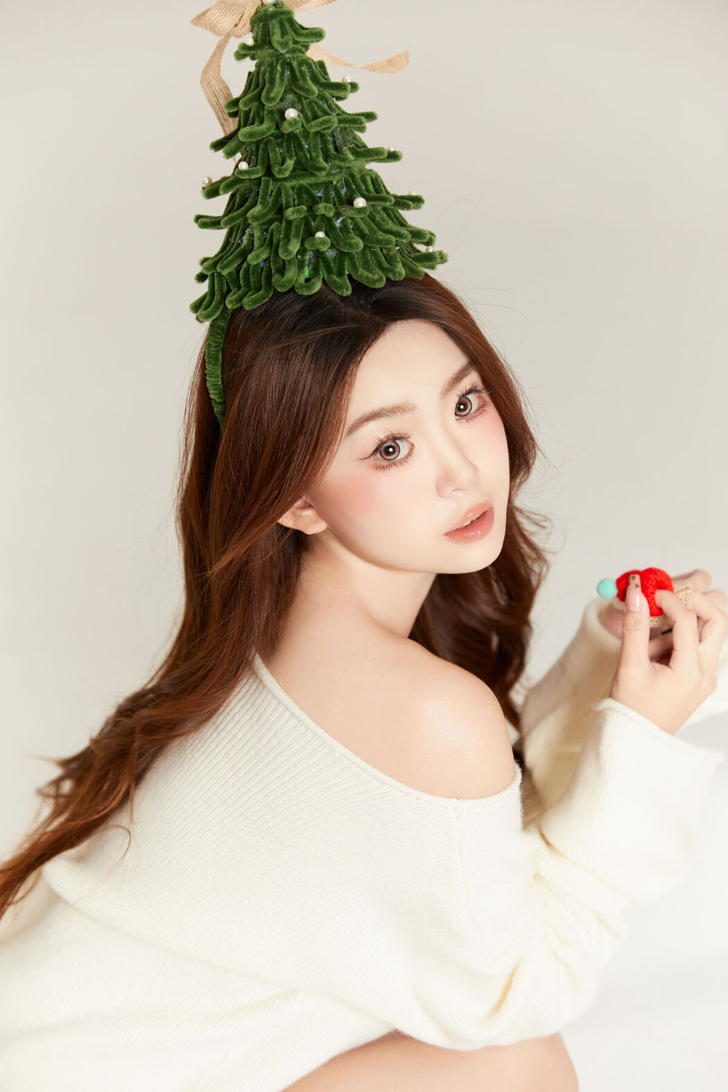 YiTuYu艺图语 Vol.8353 CARLEE是77呀 (23P)