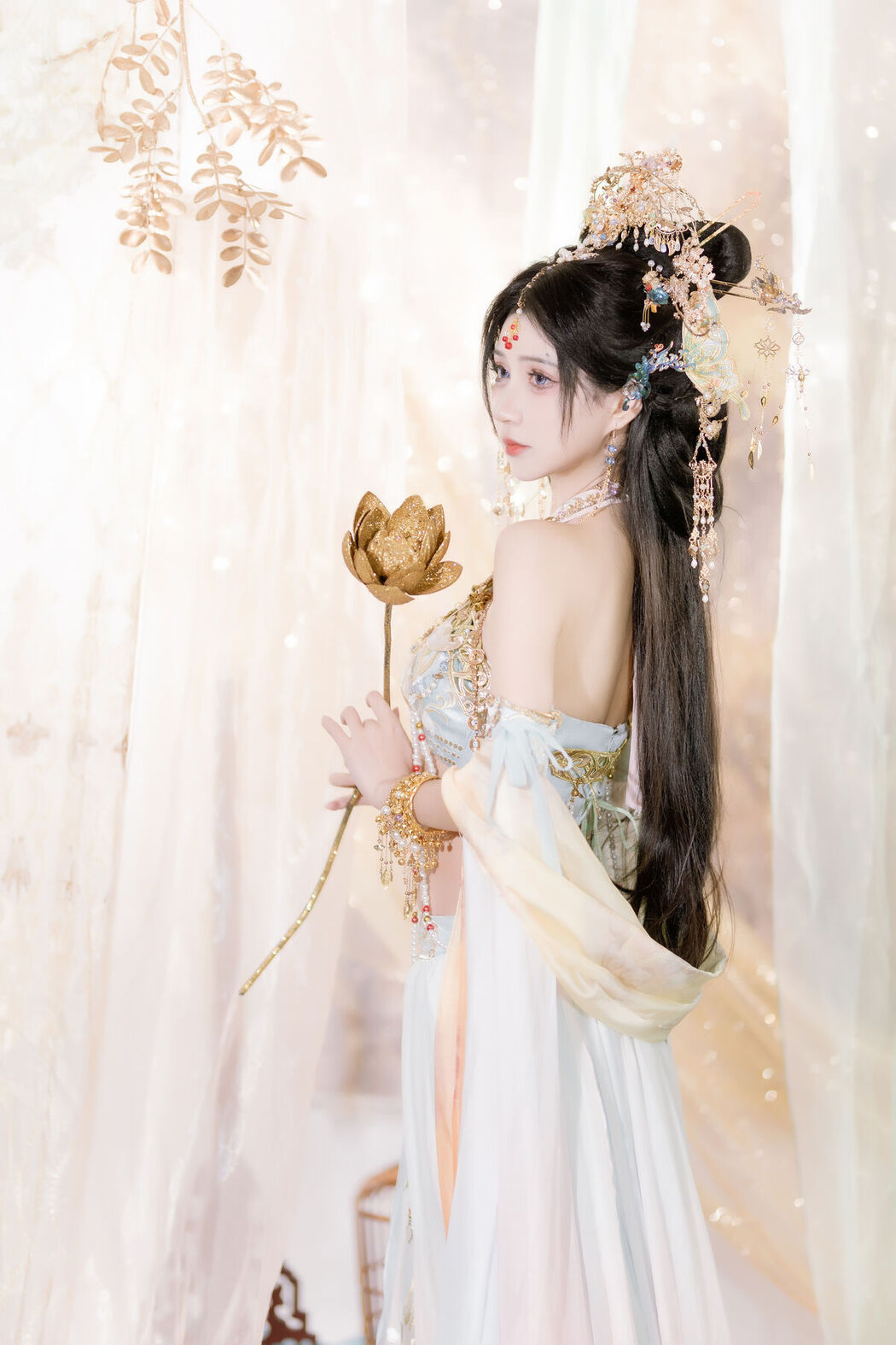 YiTuYu艺图语 Vol.8357 绮罗生的小苏苏 (26P)