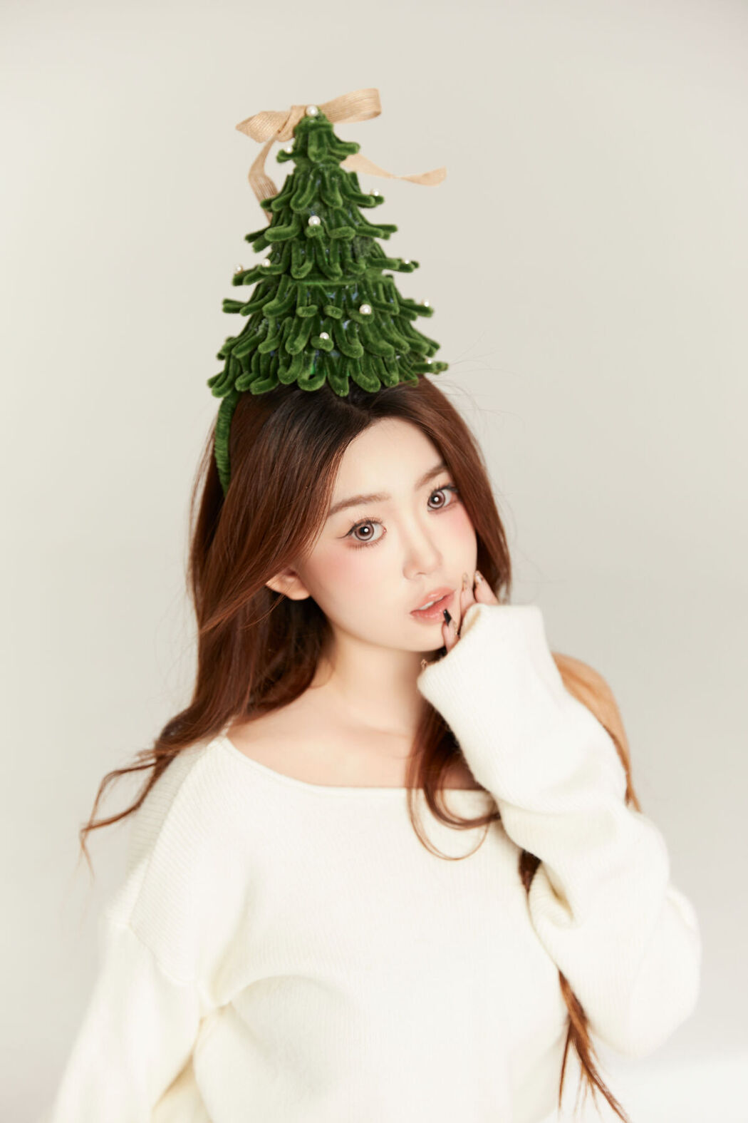 YiTuYu艺图语 Vol.8353 CARLEE是77呀 (23P)