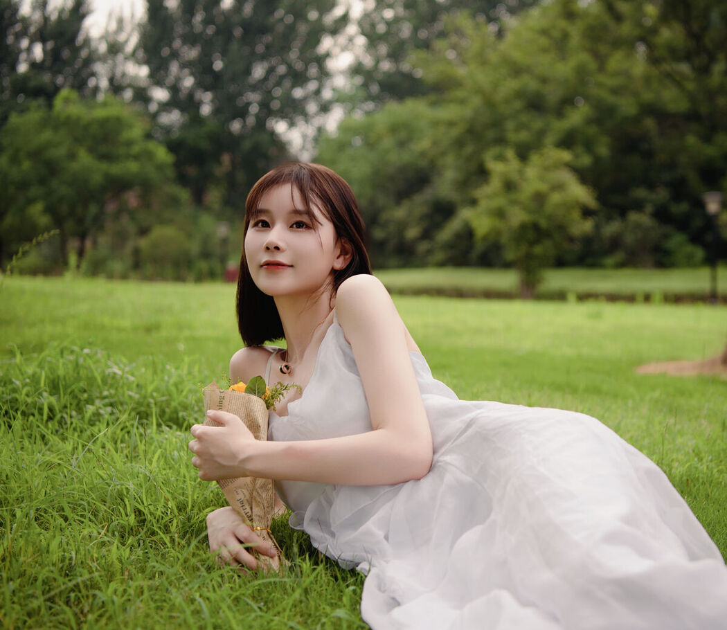 YiTuYu艺图语 Vol.8354 abbi (26P)