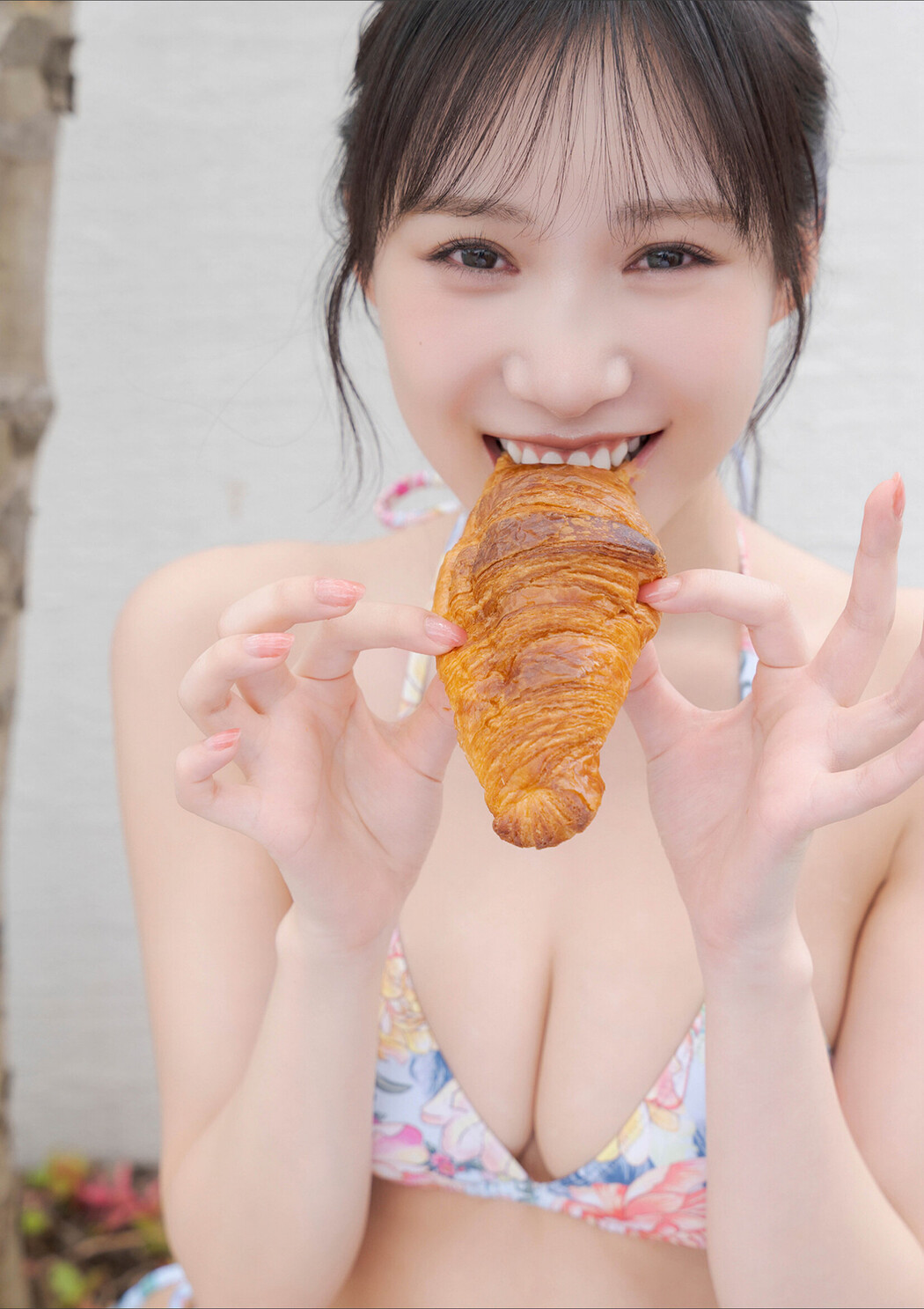 Sumire Yokono 横野すみれ, BUBKAデジタル写真集 「そのカーブ、反則級!」 Set.03