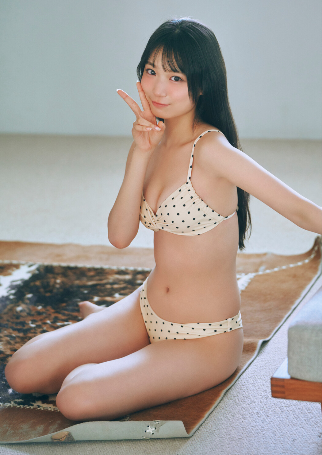 Shiori Momota 百田汐里, Erina Takashima 高島江梨奈, Young Jump 2025 No.39 (ヤングジャンプ 2025年39号)