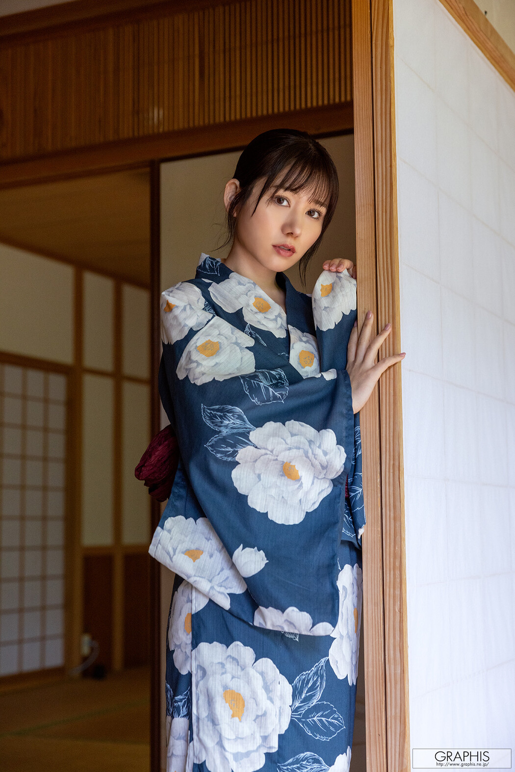 Mei Itsukaichi 五日市芽依, Graphis Special Gravure 「Vacation」 Vol.02