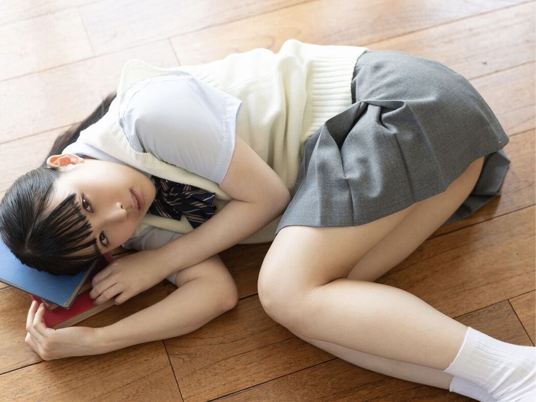 JP Nanami Yokomiya 横宮七海 – SEVEN SEAS (58P)