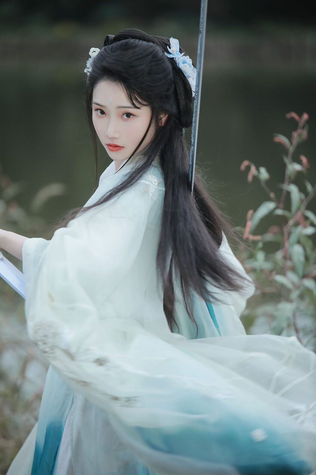 YiTuYu艺图语 Vol.8371 椿鱼 (23P)
