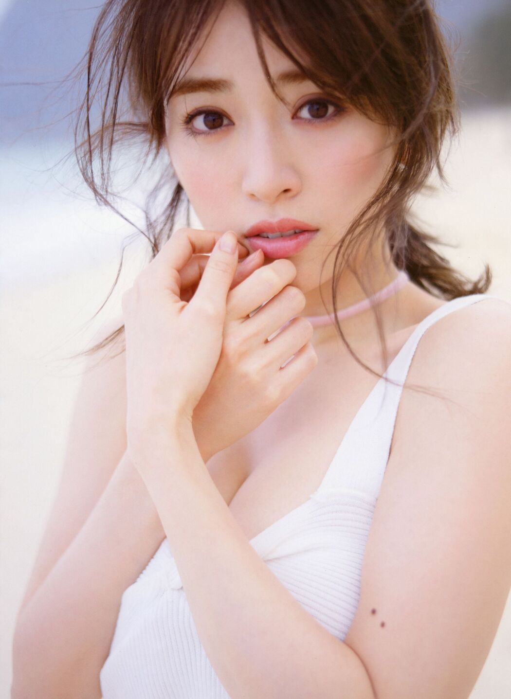 Tomomi Morisaki "High-Spec SEXY Beauty and Hot Spring Trip" [YS-Web] Vol.821