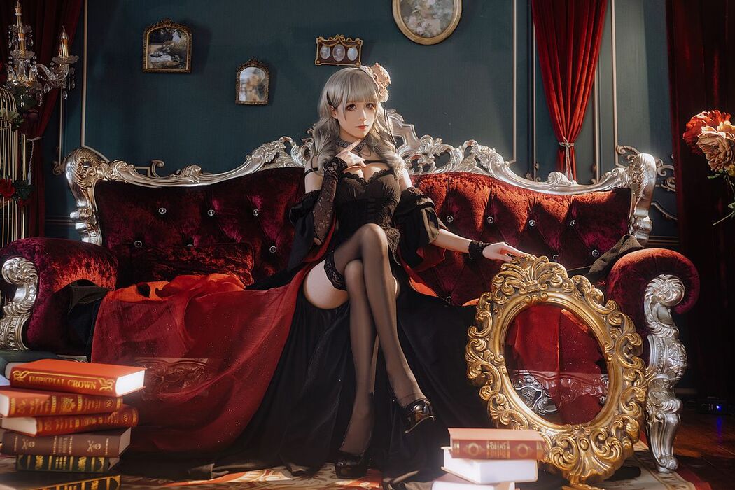 Coser@Tomoyo酱 &#8211; 碧蓝 吕佐夫礼服 (30P)