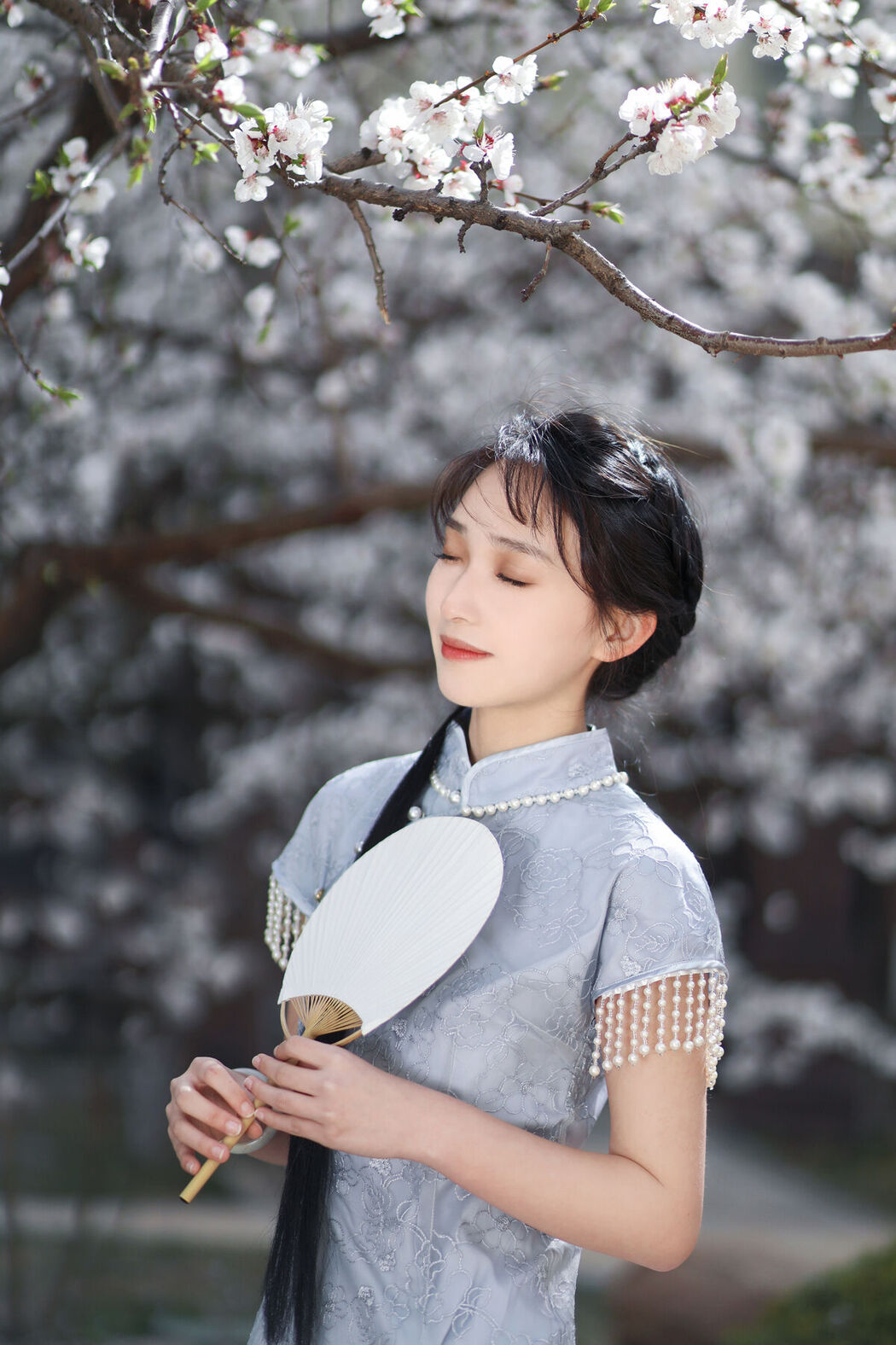 YiTuYu艺图语 Vol.8373 田七喜 (24P)