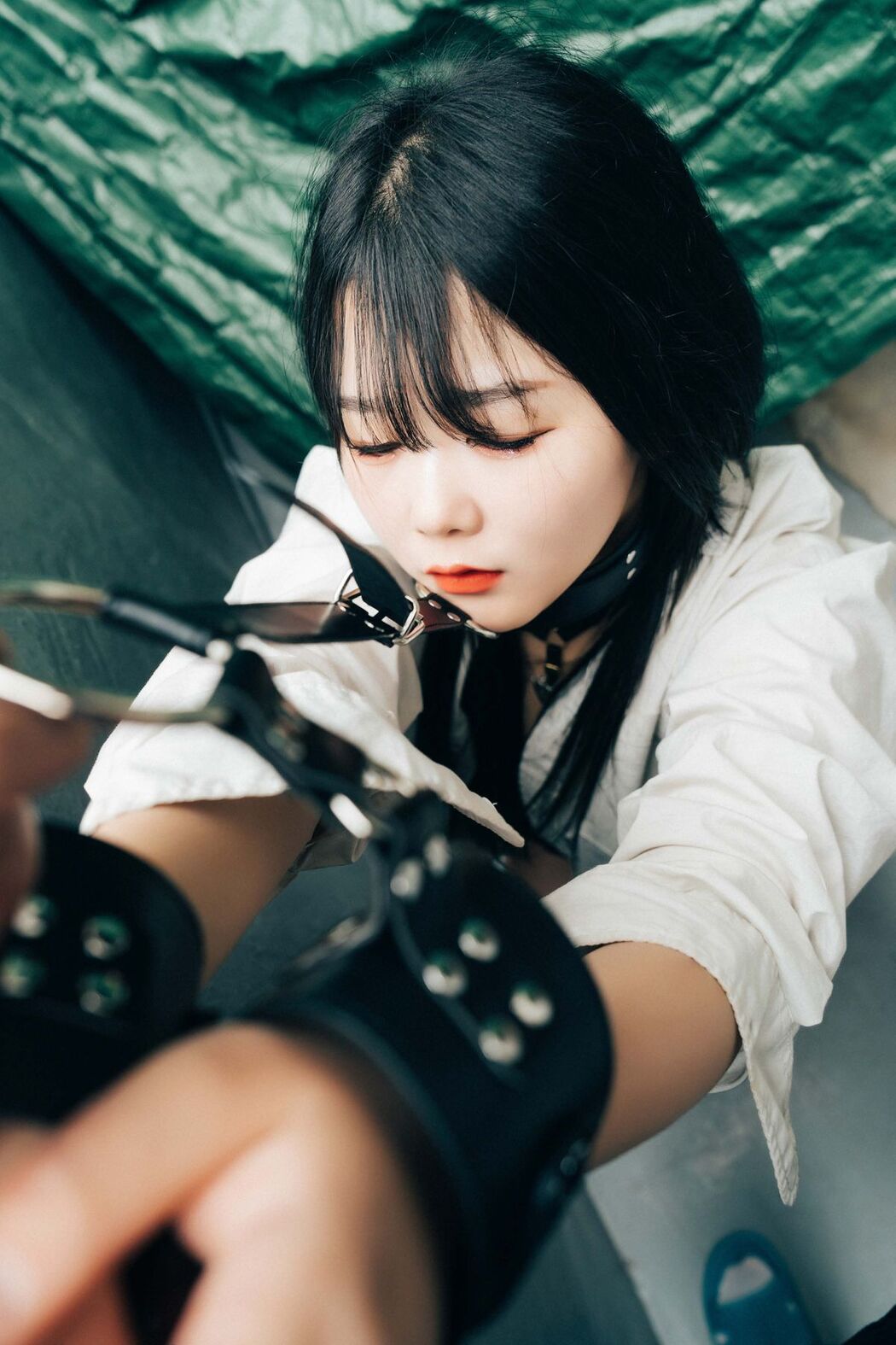 Haivia Zia 지아 – Tight And Closer (71P)