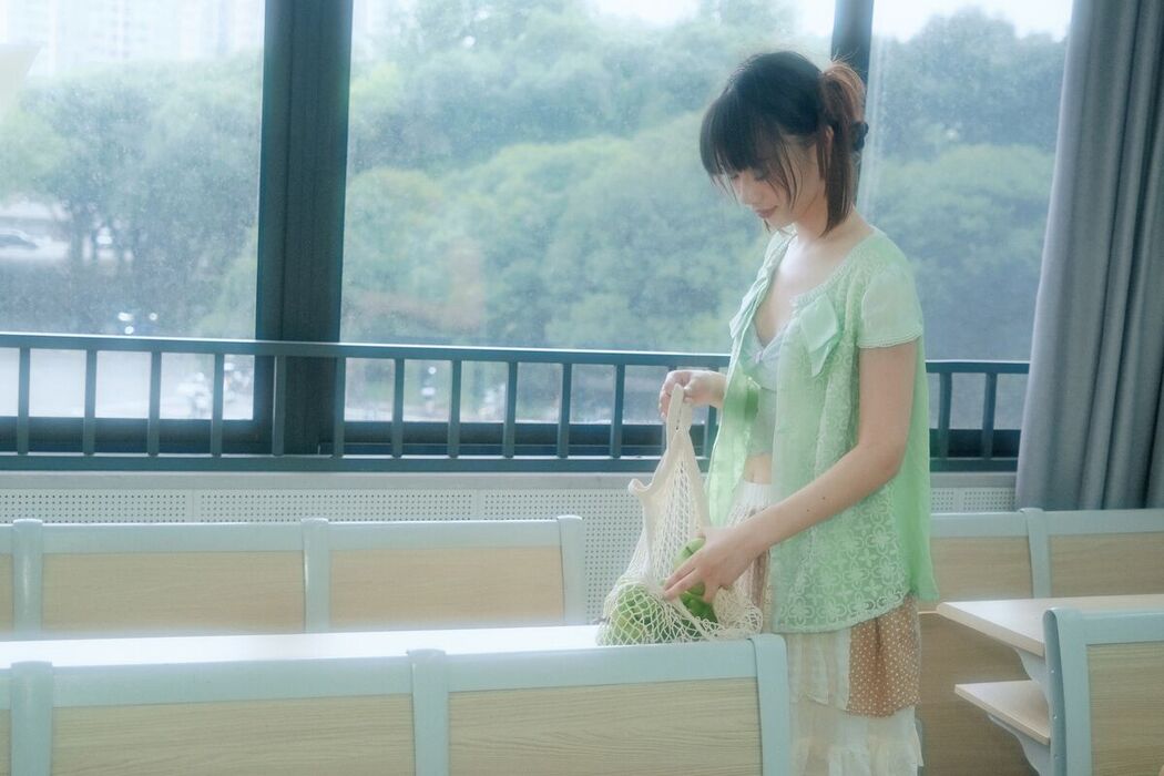 YiTuYu艺图语 Vol.8374 阿菜 (19P)