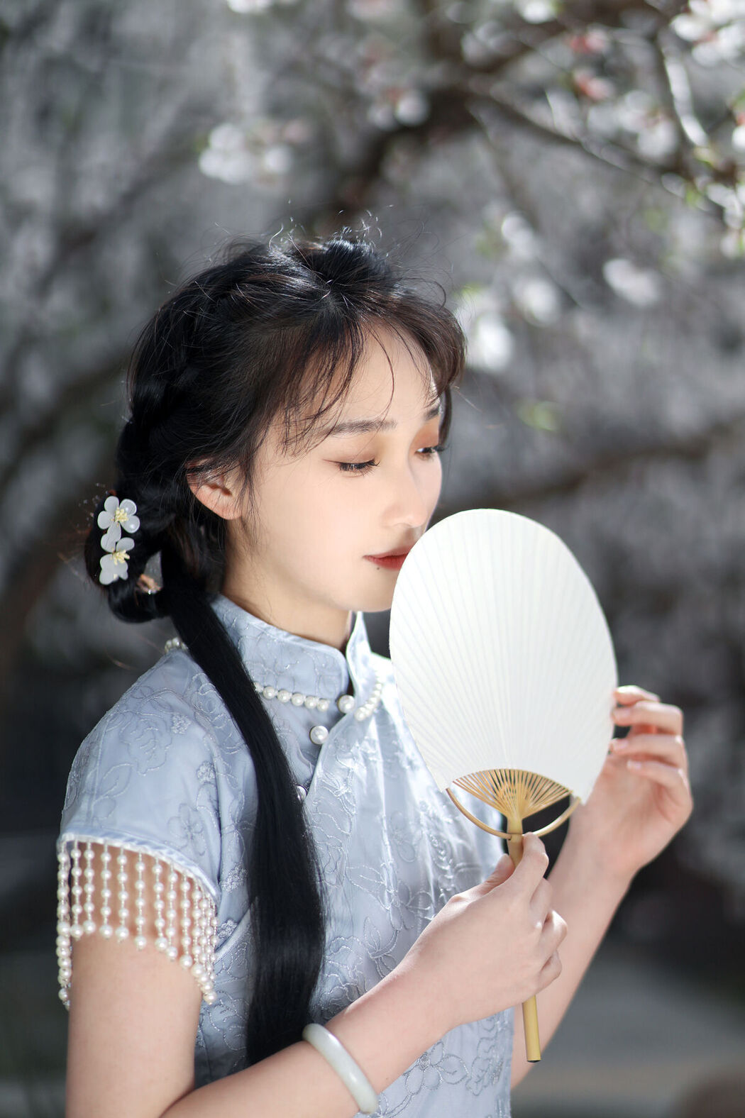 YiTuYu艺图语 Vol.8373 田七喜 (24P)