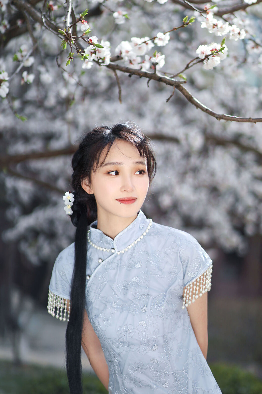 YiTuYu艺图语 Vol.8373 田七喜 (24P)