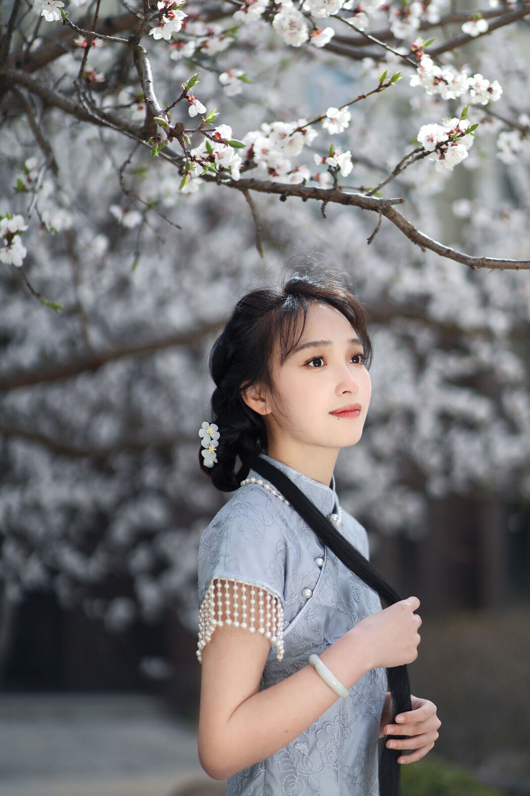 YiTuYu艺图语 Vol.8373 田七喜 (24P)