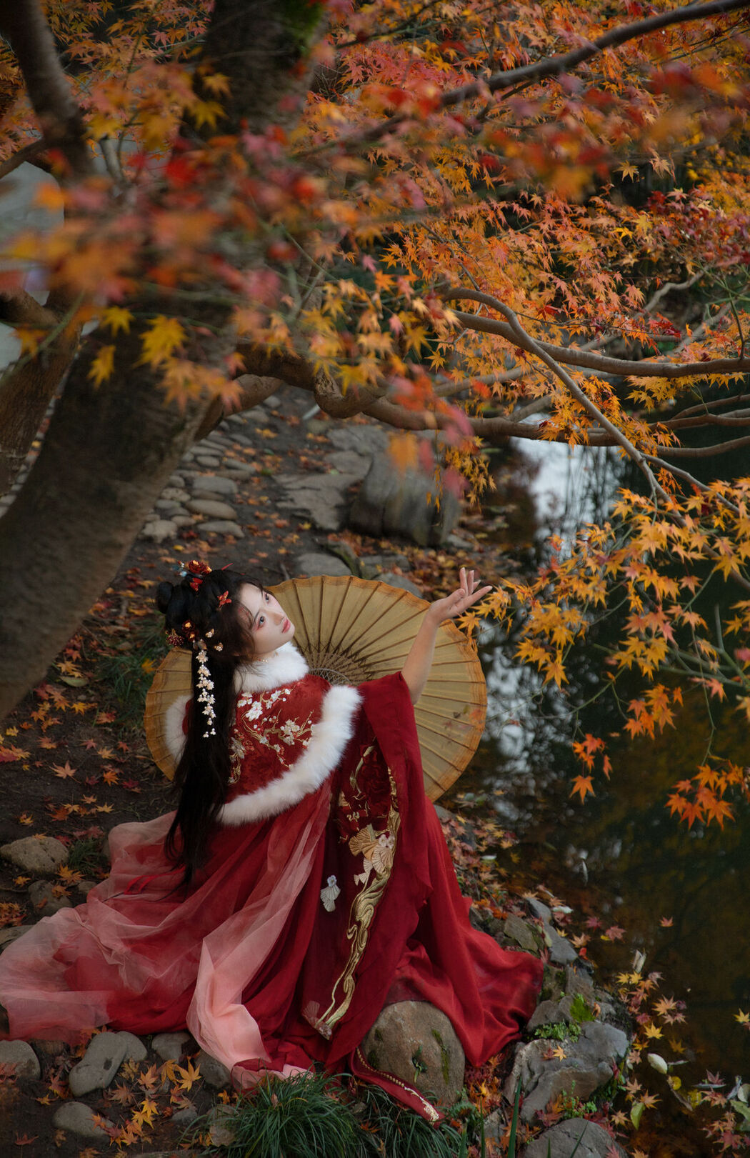 YiTuYu艺图语 Vol.8372 小春冉 (20P)