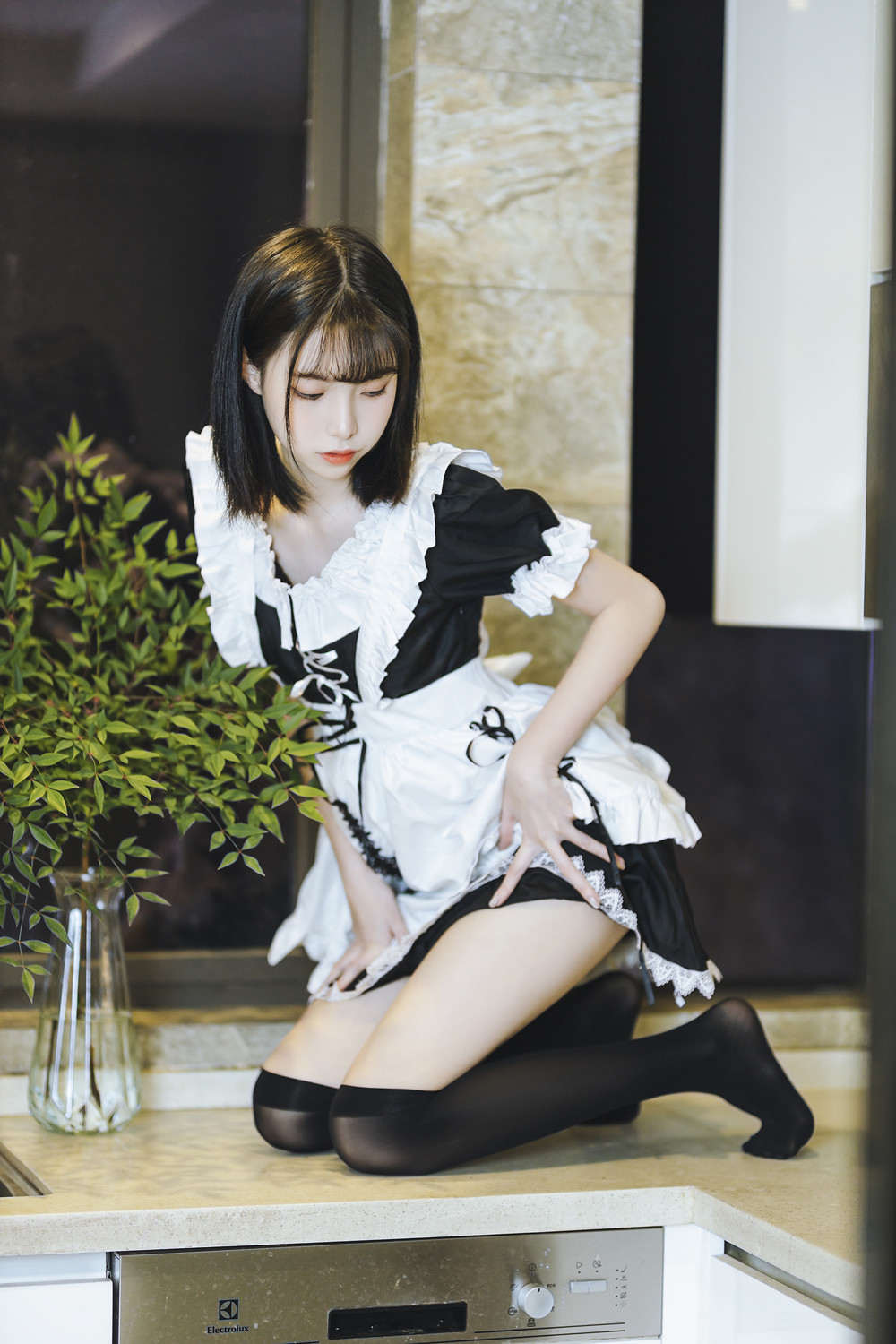 Cosplay 许岚LAN &#8211; 短裙女仆