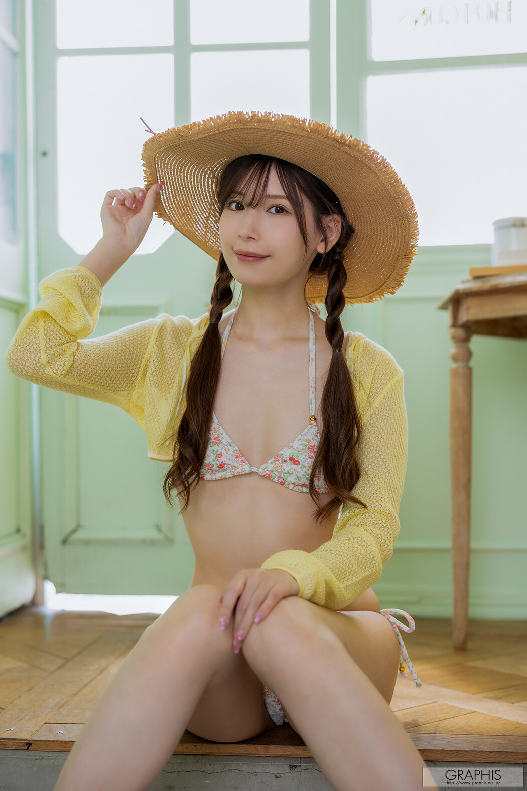 Akari Tsumugi 明里つむぎ, Graphis Gals 「Lovely Doll」 Vol.03