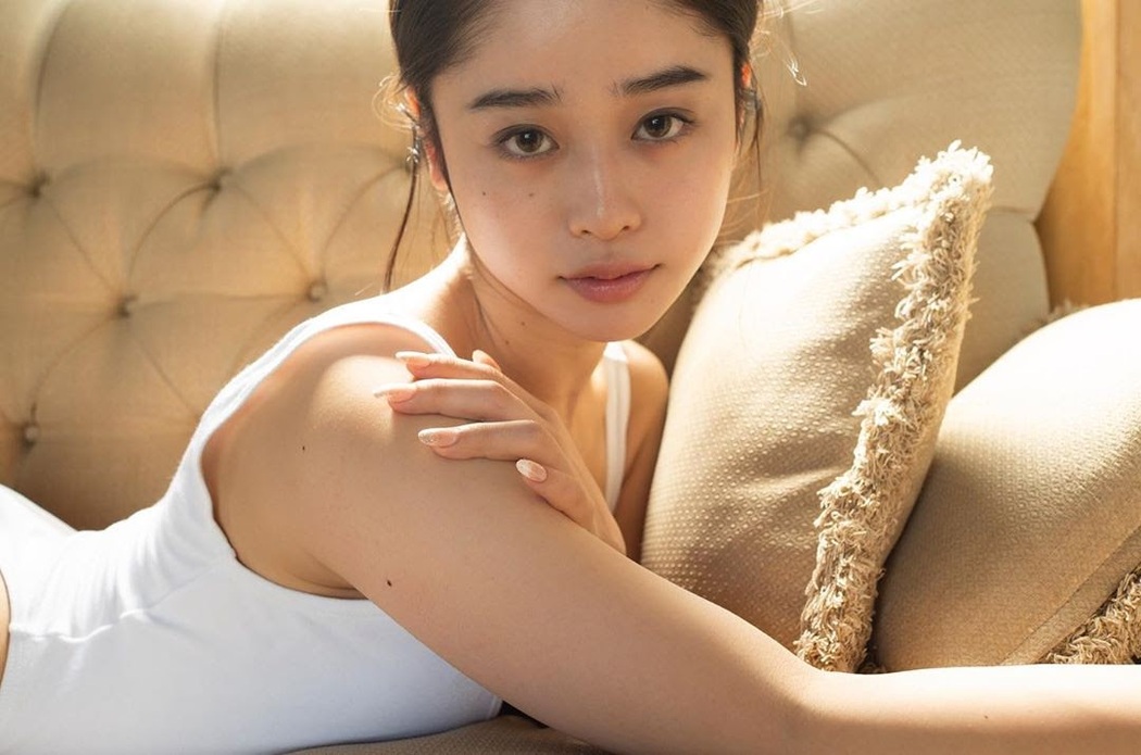 Shizuku Taiyou 太陽しずく, Young King 2019.10.21 No.20 (ヤングキング 2019年20号)